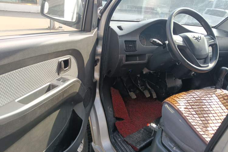 Used Wuling Rongguang 2021 1.5L Extended Basic Enclosed-Window Vehicle 2 Seats L3C
