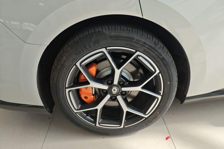 Used  A06 2026 Model 630 Laser Ultra+