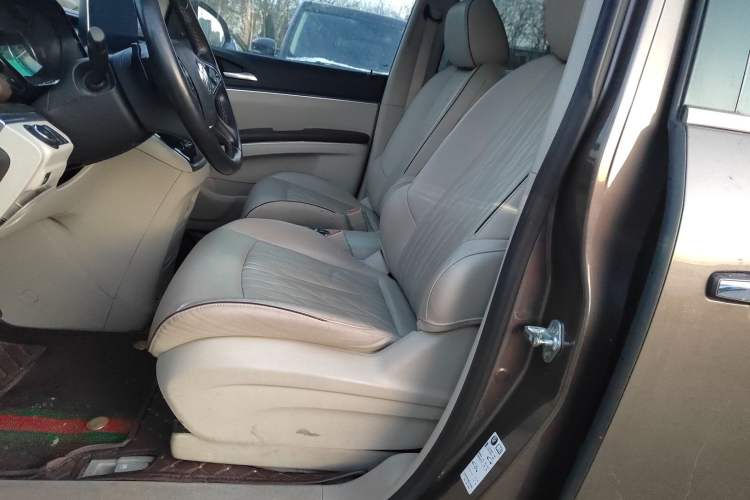 Used Buick GL8 2022 Land Business Class 652T Luxury Model