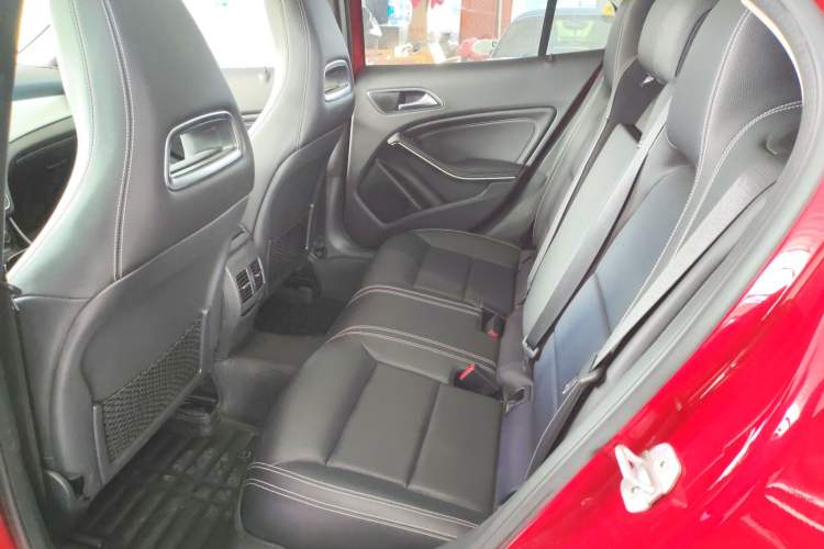 Used Mercedes-Benz GLA 2016 GLA 200 Fashion Model