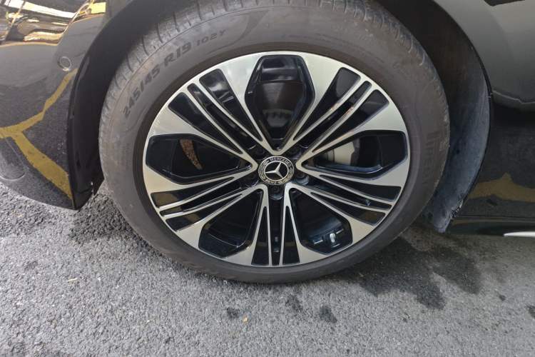 Used Mercedes-Benz E-Class 2024 E 300 L Fashion Sport Model
