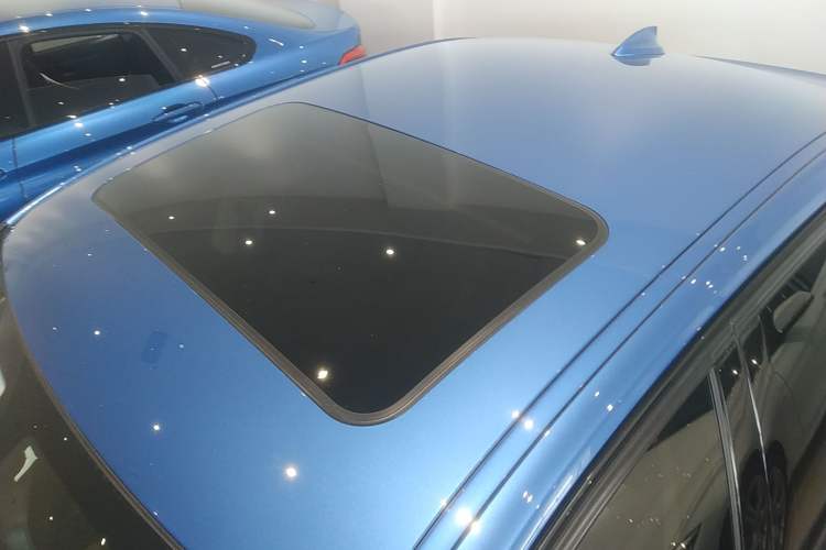 Used BMW 3 Series 2018 320Li Leading Model M Sport Package
