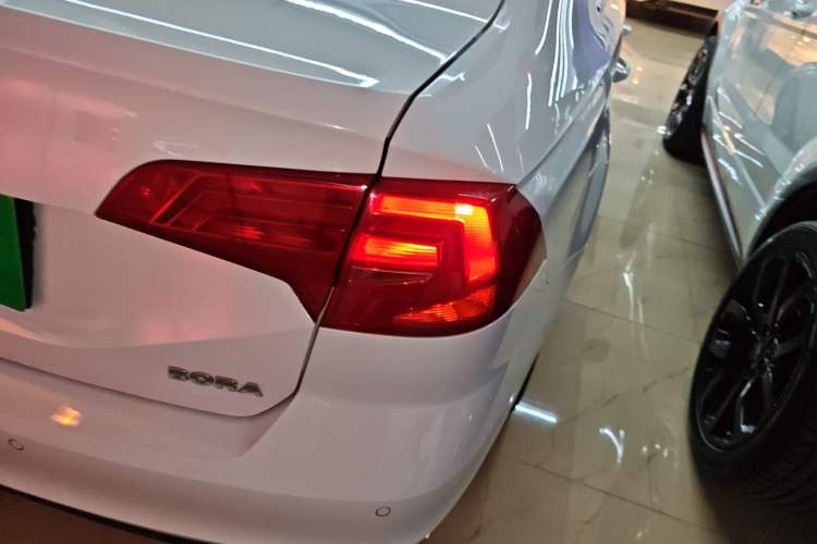 Used Volkswagen Bora 2019 Facelift Bora·Legend 1.5L Automatic Fashion Edition China VI Standard
