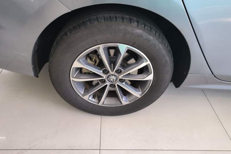 Used BYD Qin PLUS 2024 HONOR Edition DM-i 55KM Leading Model
