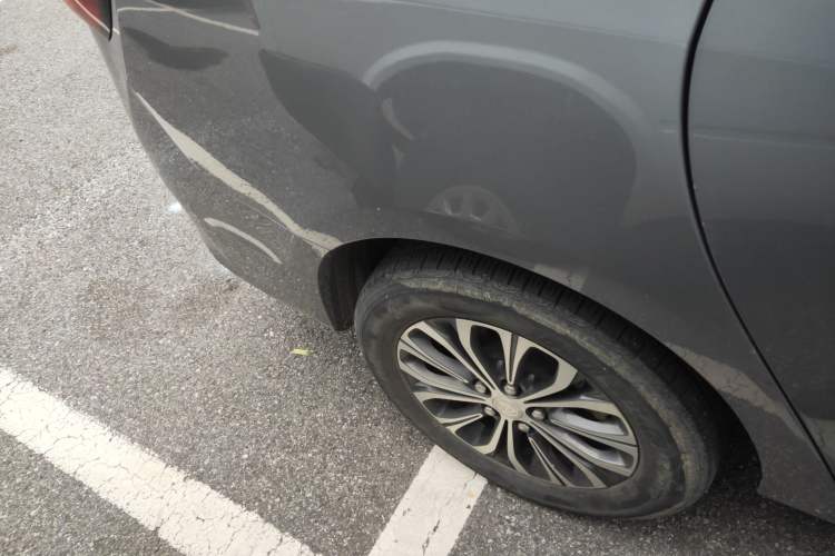 Used Buick GL8 2022 Land Business Class 652T Luxury Model
