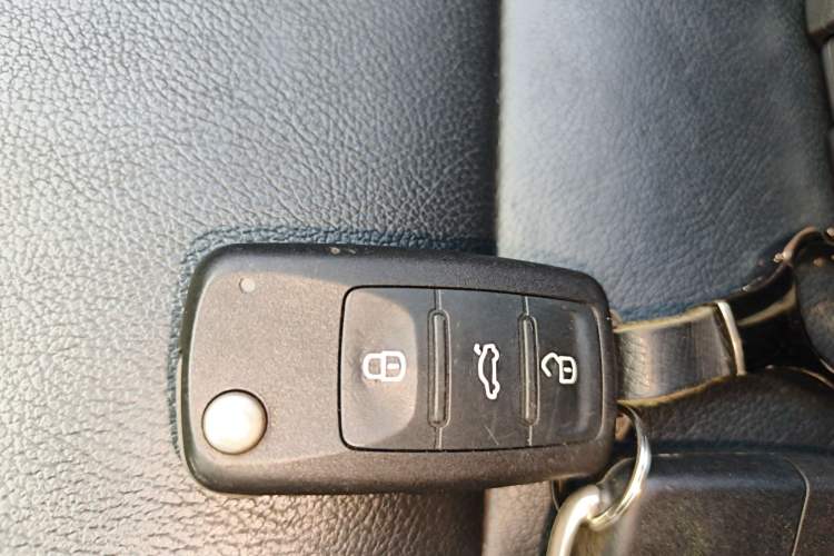 Used Volkswagen Sagitar 2017 230TSI Automatic Comfort Version