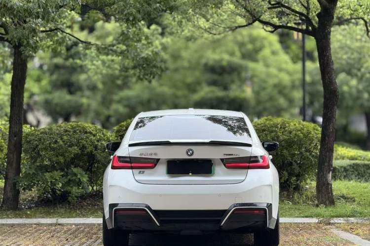 Used BMW i3 2022 eDrive 35 L
