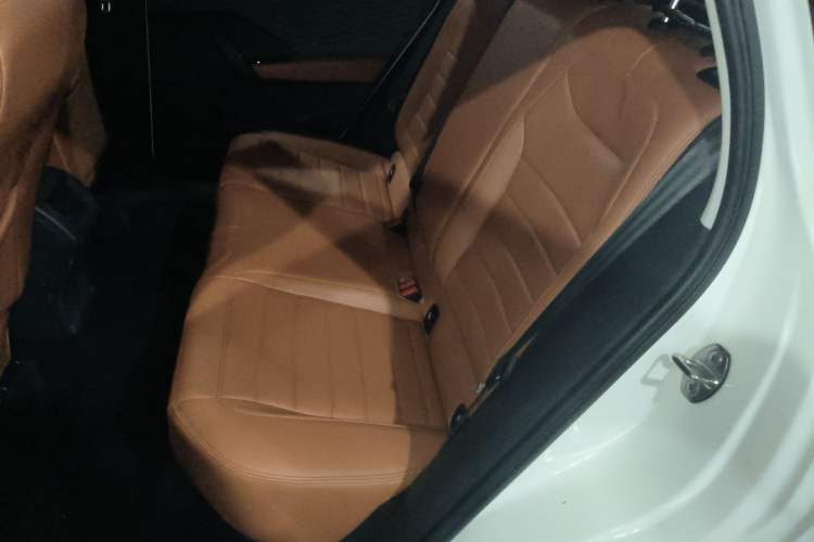 Used Volkswagen Tharu 2021 280TSI Two-Wheel Drive Trend Edition
