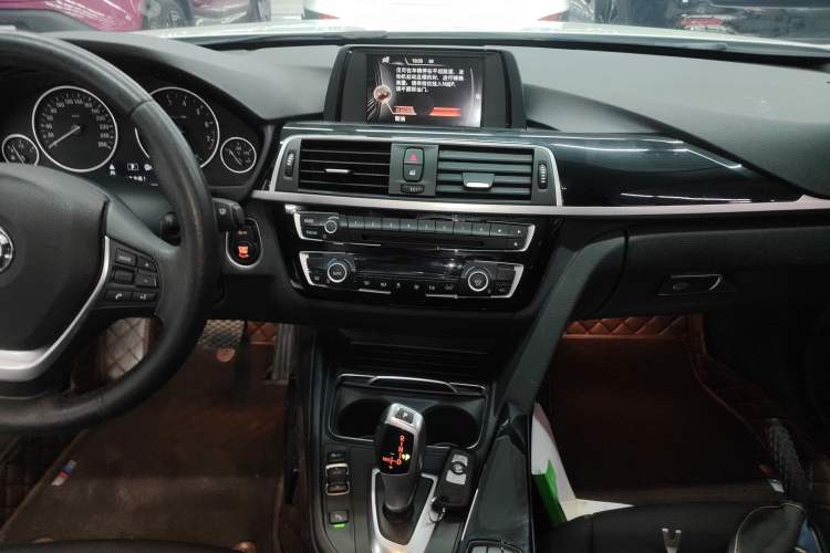 Used BMW 3 Series 2017 320Li Fashion Model