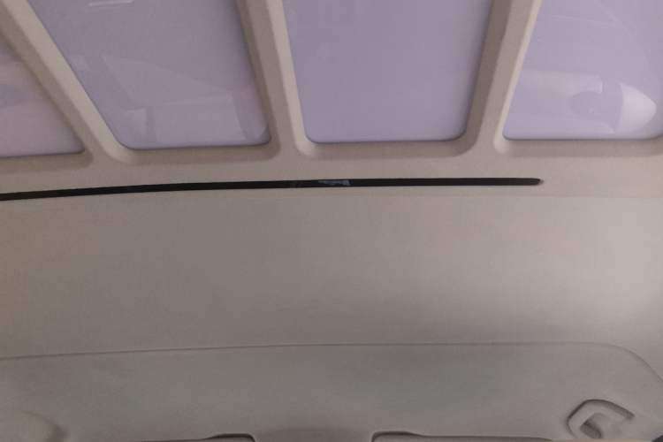 Used Mercedes-Benz Vito 2021 2.0T Elite Version 7 Seats
