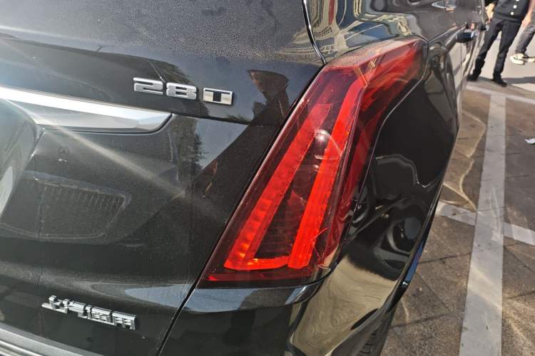 Used Cadillac XT5 2021 2.0T Two-Wheel Drive Luxury Version
