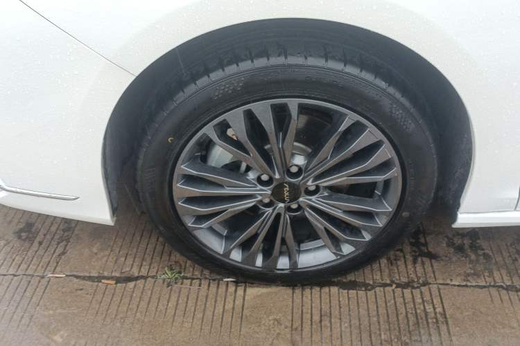 Used Dongfeng Aeolus Yixuan MAX 2021 1.5T Super-Powered Dad Edition
