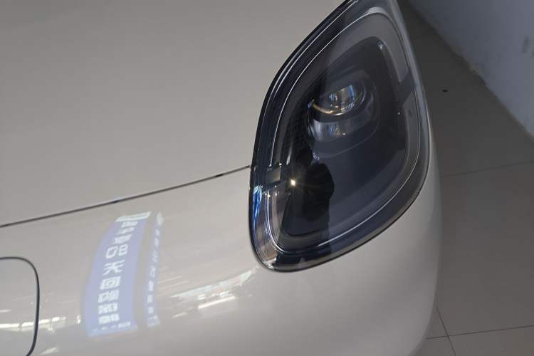 Used Wuling Hongguang MINIEV 2025 Four-Door Version Advanced Edition
