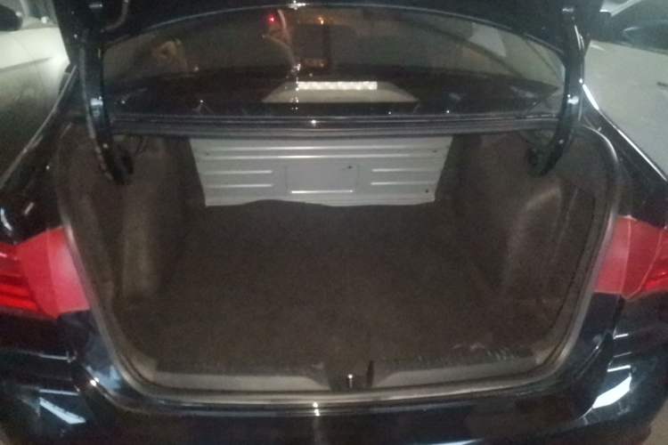 Used Volkswagen Santana 2018 1.5L Manual Fashion Edition
