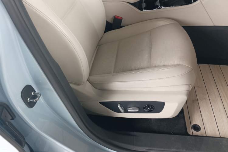 Used Li Auto ONE 2021 Extended-Range 6-Seater Version
