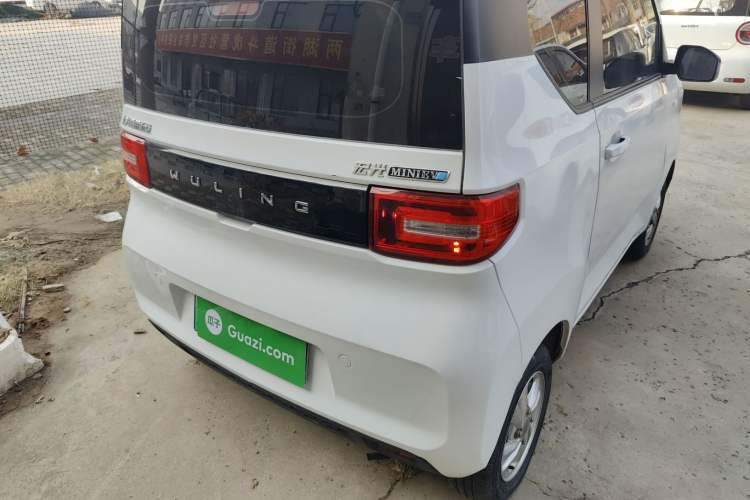 Used Wuling Hongguang MINIEV 2020 Zizai Version Lithium-NMC
