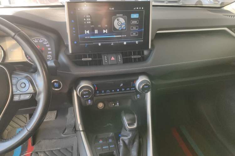 Used Toyota Wildlander 2021 2.0L CVT Two-Wheel Drive Luxury Edition