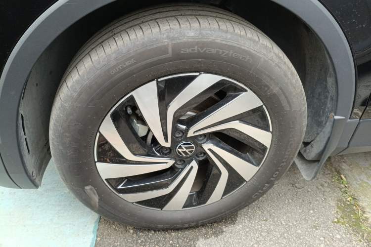 Used Volkswagen Tiguan L 