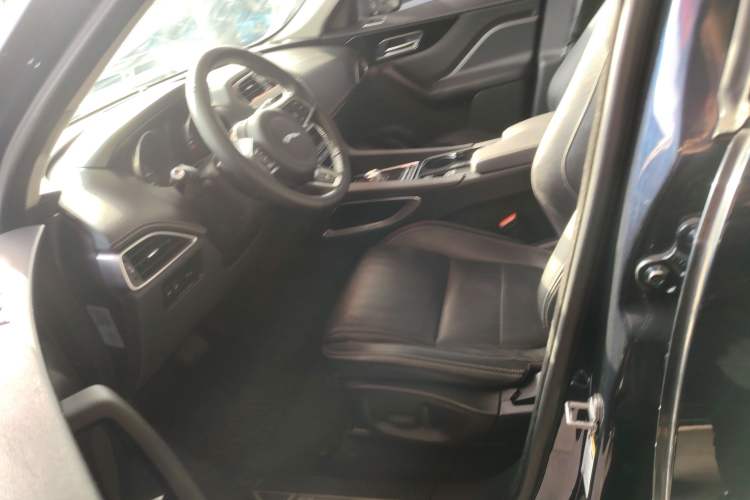 Used Jaguar F-PACE 2016 3.0 SC Four-Wheel Drive R-Sport Sport Edition
