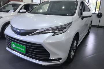 Used Toyota Sienna 2023 2.5L Hybrid Comfort Edition