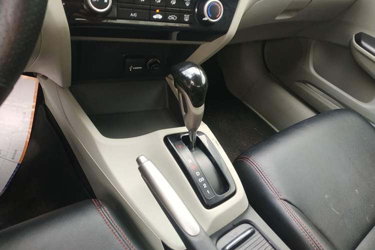 Used Honda Civic 2014 1.8L automatic comfort version