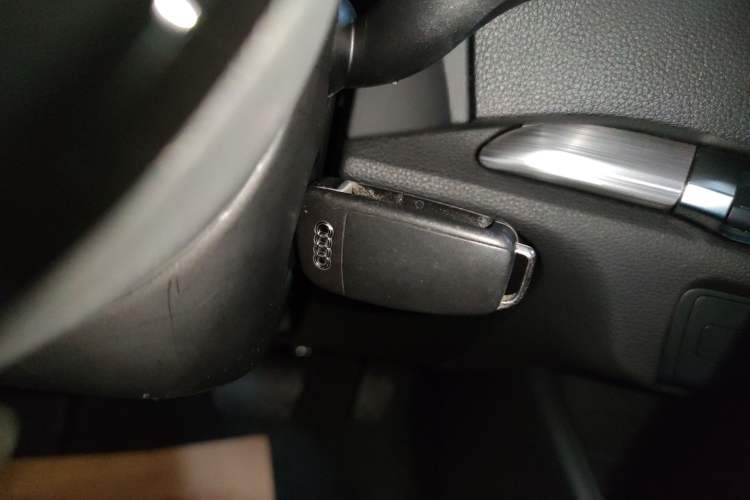 Used Audi A3 2014 Limousine 35 TFSI Automatic Fashion Model