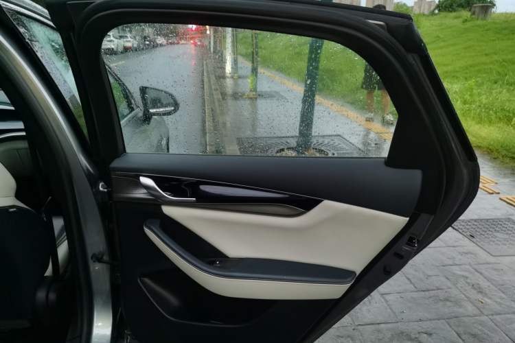 Used BYD Qin PLUS 2021 DM-i 55KM Flagship Model
