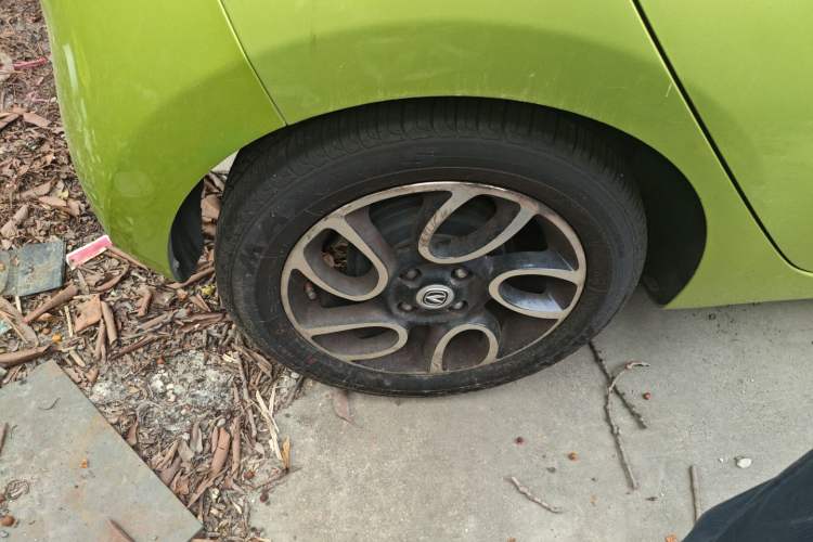 Used Changan Benni 2015 1.4L IMT Sunroof Version China V Standard
