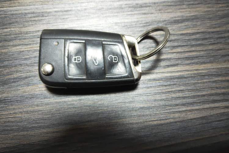 Used Volkswagen T-ROC 2023 300TSI DSG Two-Wheel-Drive Chen Guang Edition
