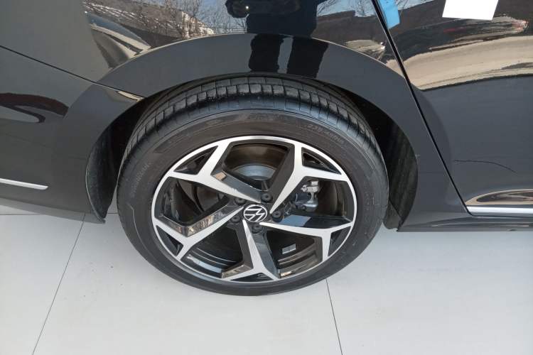 Used Volkswagen Passat 2024 330TSI Starry Elite Edition
