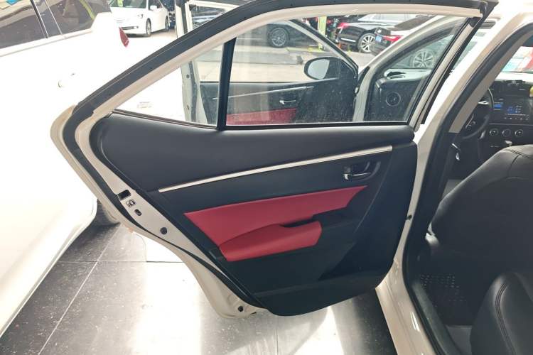 Used Toyota Corolla 2017 Revised Version 1.2T S-CVT GL
