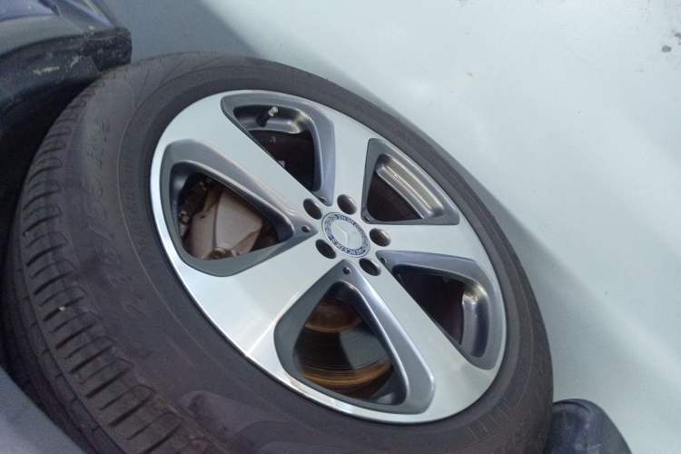 Used Mercedes-Benz GLC 2016 GLC 260 4MATIC Luxury Model
