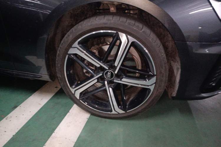 Used Audi A4L 2024 40 TFSI Luxury Dynamic Edition