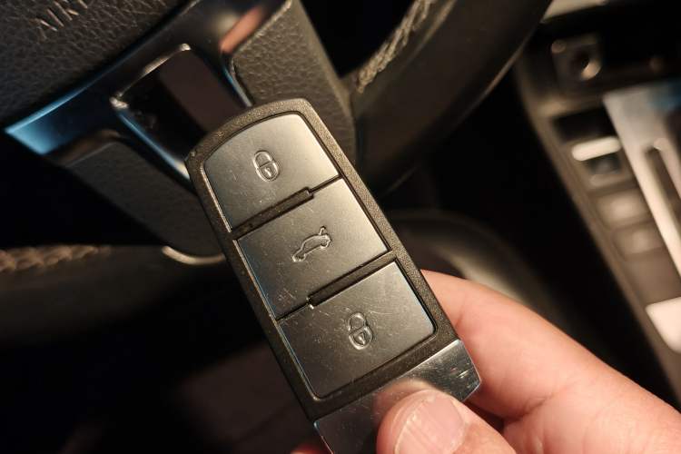 Used Volkswagen Magotan 2015 1.8TSI Advanced Model