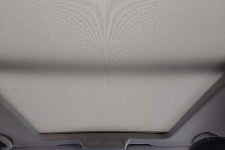 Used Volkswagen Tiguan L 2017 330TSI Automatic Two-Wheel Drive Flagship Edition
