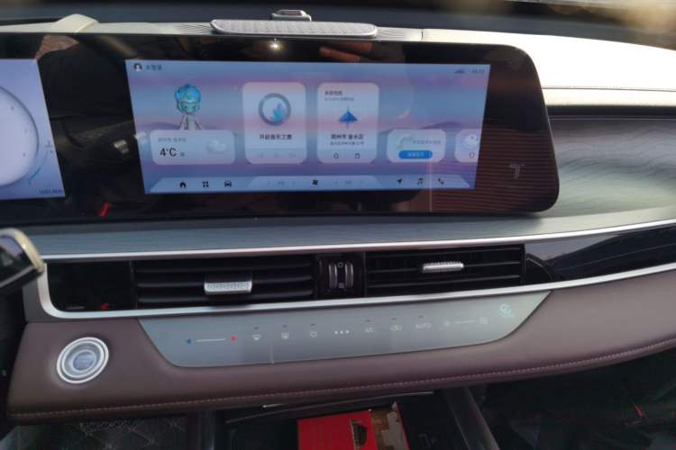 Used Chery Tiggo 8 PRO 2024 Champion Edition 290T Two-Wheel Drive Peak Version 7 Seats