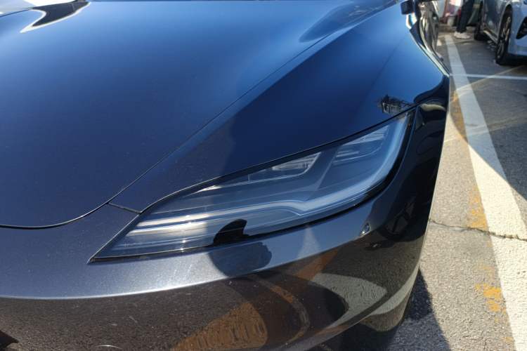 Used Tesla Model 3 2023 Long-Range All-Wheel-Drive Version
