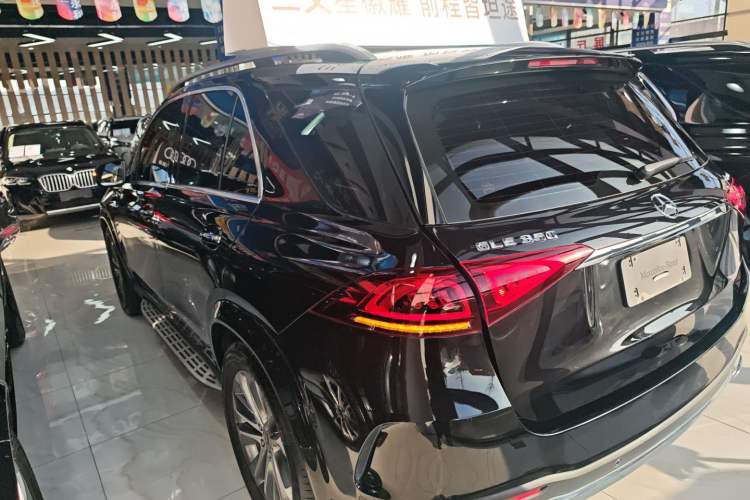 Used Mercedes-Benz GLE 2023 GLE 350 4MATIC Stylish Model