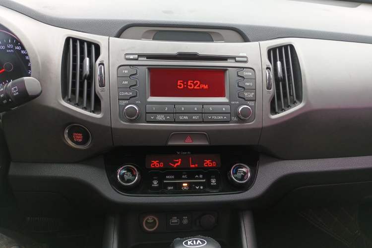 Used Kia Sportage R 2015 2.0L Automatic Two-Wheel Drive DLX Model