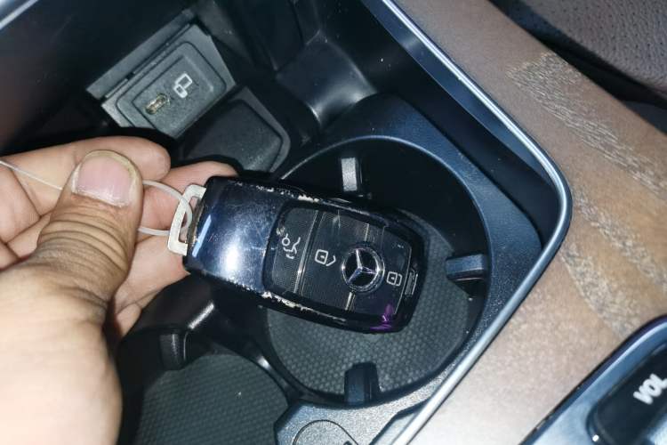 Used Mercedes-Benz E-Class 2022 Updated E 260 L
