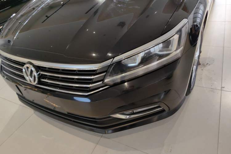 Used Volkswagen Passat 2017 280TSI DSG Luxury Edition
