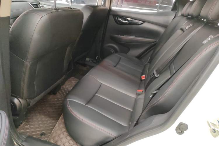 Used Nissan Qashqai 2023 Classic 2.0L CVT XV Comfort Edition
