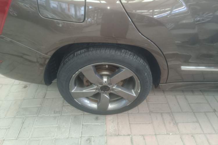 Used Mercedes-Benz GLK-Class 2013 GLK 300 4MATIC Dynamic Sunroof Model
