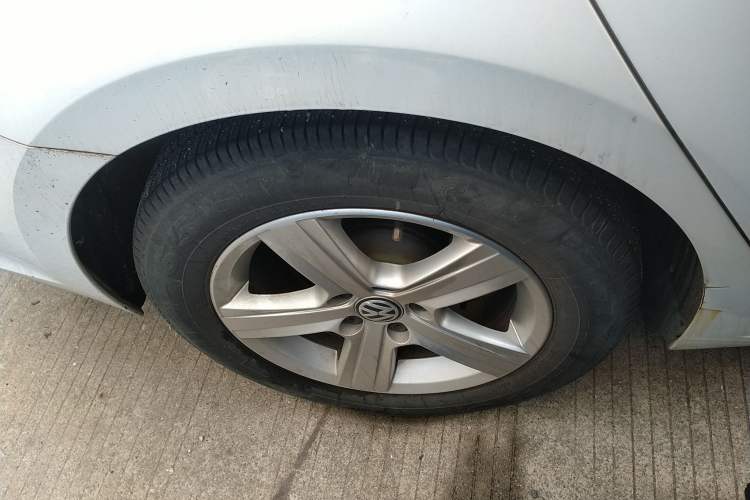 Used Volkswagen Lamando 2019 230TSI DSG Fashion Edition China V Standard