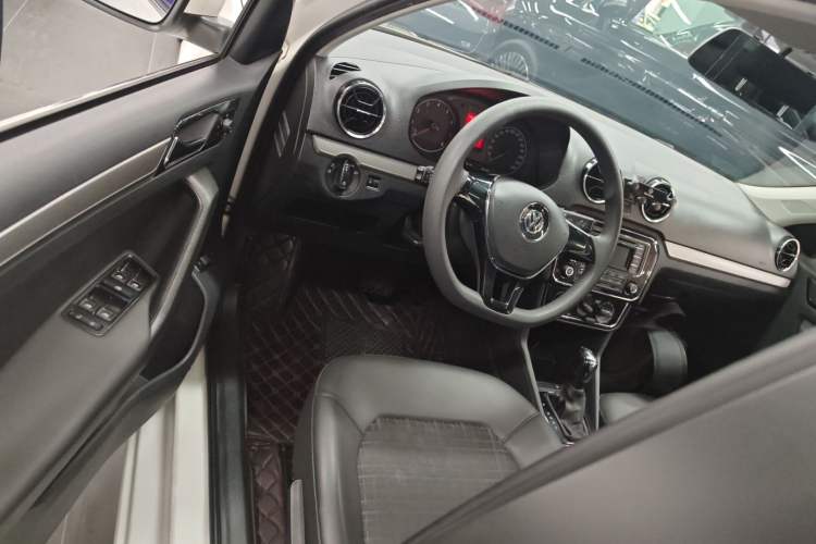 Used Volkswagen Jetta 2017 1.5L Automatic Comfort Model