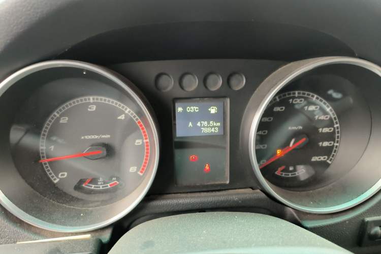 Used  BJ40 2018 40L 2.0T Manual Diesel Four-Wheel Drive Prestige Edition