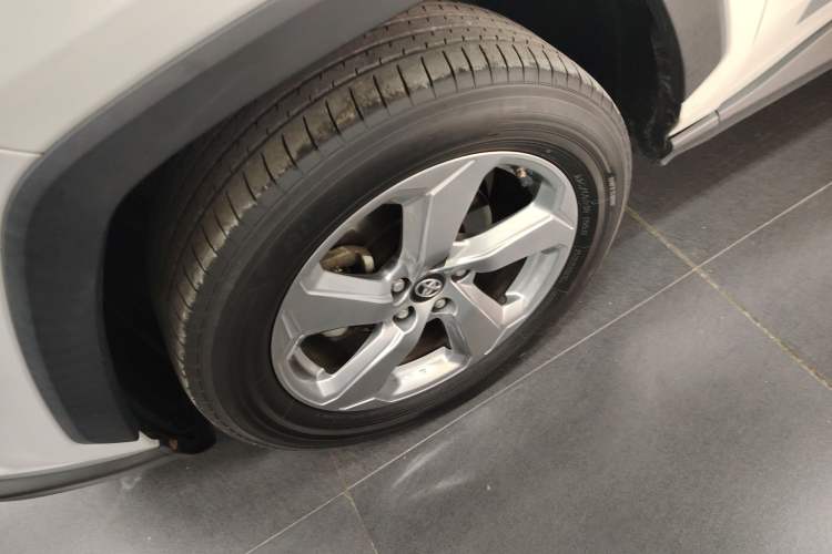 Used Toyota RAV4 2021 2.0L CVT Two-Wheel Drive Fashion PLUS Edition