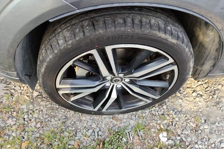 Used Volvo XC60 New Energy 2021 T8 E-Drive Hybrid Smart & Dynamic Edition