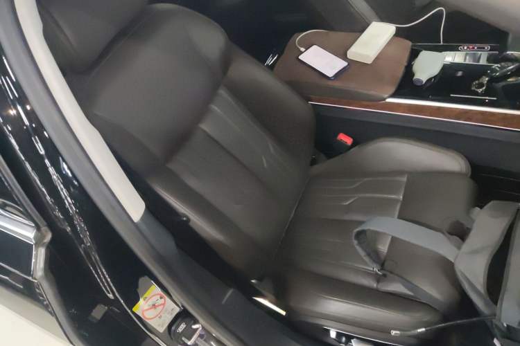 Used Audi A8 2019 Plus A8L 50 TFSI quattro Luxury Model