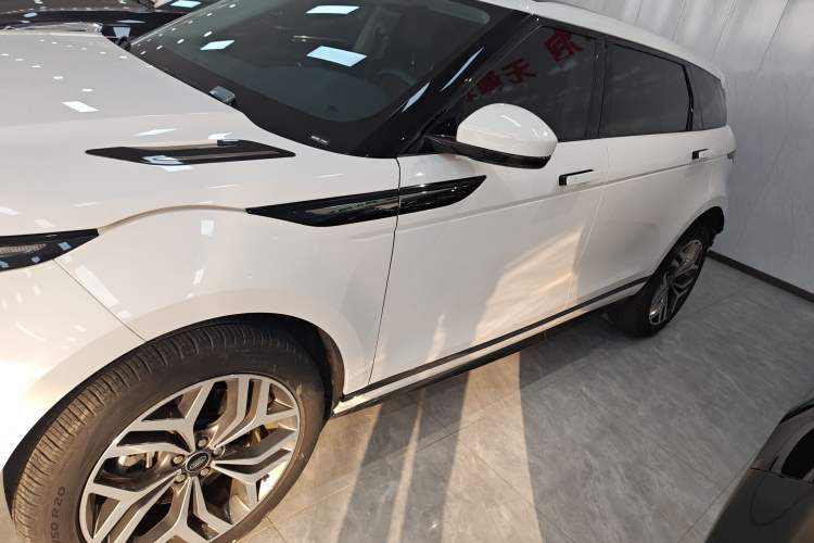 Used Land Rover Range Rover Evoque 2022 Aurora L 249 PS R-Dynamic Luxury Edition